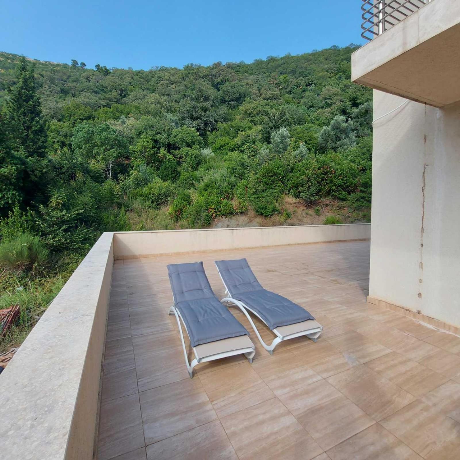 Welcome Apartments Petrovac Екстер'єр фото
